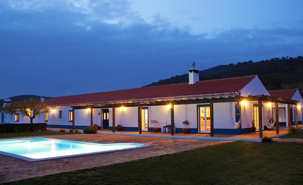 O Monte Do Alhinho - Turismo Rural Monte Costa Exterior photo